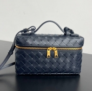 BV ショルダーバッグ レザー ポーチ 化粧ポーチ 22×12.5×5cm