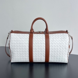 BOTTEGA VENETA イントレチャート ウィークエンドバッグ メンズ 55×29×24cm