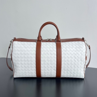 BOTTEGA VENETA イントレチャート ウィークエンドバッグ メンズ 55×29×24cm