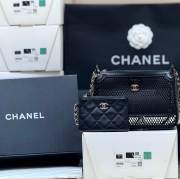 シャネル ショルダーバッグ 13×20×4.5cm
