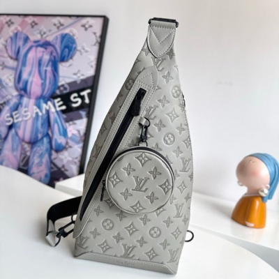 LOUIS VUITTON デュオ スリングバッグ モノグラムシャドウ カーフレザー メンズ 42×20×6cm