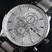 IWC ポルトギーゼ クロノグラフ 最新モデル コピー時計