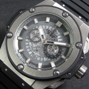 HUBLOT キングパワー クォーツ搭載 クロノグラフ グレー文字盤 カレンダー付き