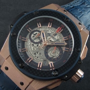 HUBLOT キングパワー スペシャルワンカーボン クォーツ搭載 高級感