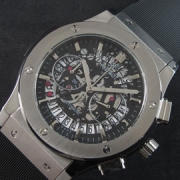 HUBLOT クラシックフュージョン 黒文字盤 チタニウム素材 安心信頼