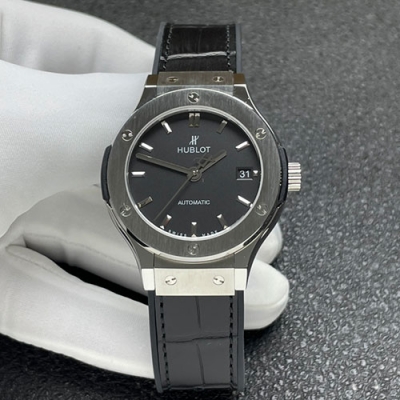 HUBLOT クラシックフュージョン 565.NX.1171.RX チタニウム 高品質新品