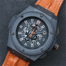 HUBLOT アエロバン クォーツ搭載 自動巻き 高精度