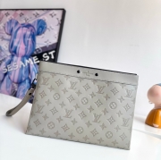 LOUIS VUITTON ポシェット トゥーゴー モノグラム シャドウ レザー メンズ 30×21×1cm