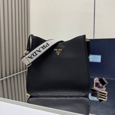 PRADA トートバッグ リサイクルナイロン メンズ 30×28×12cm