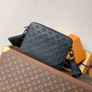 LOUIS VUITTON デュオ メッセンジャーバッグ モノグラムシャドウ メンズ 26×18.5×5cm