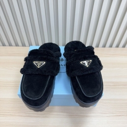 【PRADA】ウールスリッポンレディース