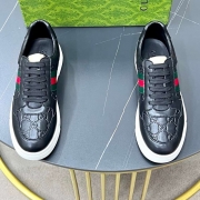 グッチ メンズ スニーカー 38-44