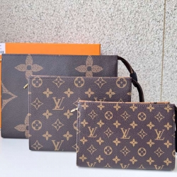 LOUIS VUITTON トリオ ポシェット モノグラム キャンバス レディース 15×10×4cm