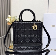 ディオール トートバッグ ブック 26.5×21×14cm