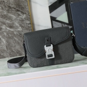 DIOR サドル メッセンジャーバッグ オブリーク メンズ 23×17.5×6cm