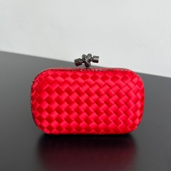 BOTTEGA VENETA ノット シルク編み スネークスキン クラッチ レディース 16×10×5cm