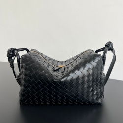 BOTTEGA VENETA ループ カメラバッグ ユニセックス 38×18.5×20cm