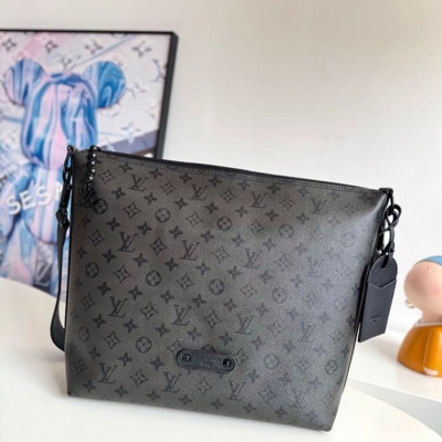 LOUIS VUITTON バガボンド ホーボー ショルダーバッグ メンズ 34.5×27×19.7cm