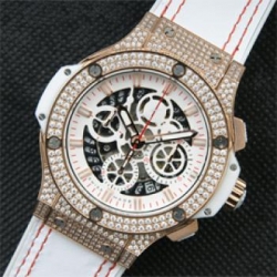 HUBLOT アエロバン Asian 7750搭載 28800振動 自動巻き