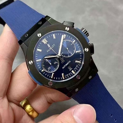 HUBLOT クラシックフュージョン クロノグラフ 521.CM.7170.RX ブルー 7750搭載 2024新品