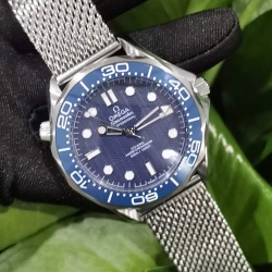 OMEGA 210.30.42.20.03.002 シーマスター ダイバー300M