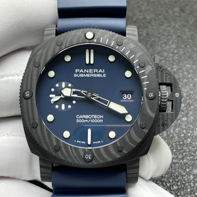 PANERAI PAM01232 SBF最新入荷 サブマーシブル クアランタクアトロ カーボテック