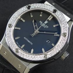 HUBLOT クラシックフュージョン Asian 2836-2搭載