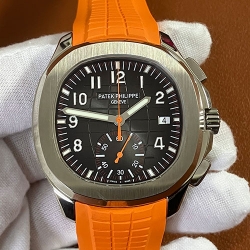 PATEK PHILIPPE 5968A-001 YL工場 アクアノート クロノグラフ