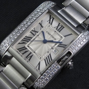 CARTIER タンクアングレーズ クォーツ搭載