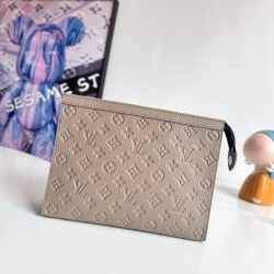 LOUIS VUITTON ポシェット ボヤージュ タイガレザー メンズ 26×20×5cm