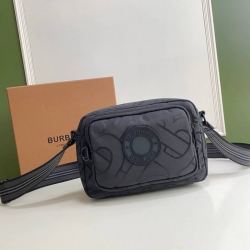 BURBERRY カメラバッグ ナイロン 防水 メンズ 23×15×7cm