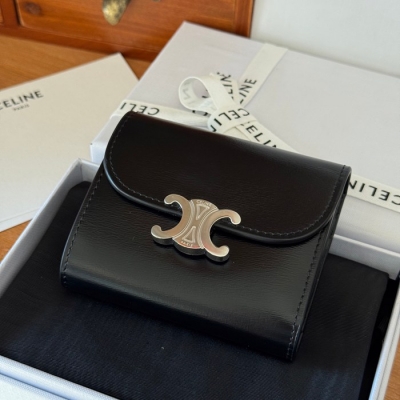CELINE トリオンフ ショートウォレット カーフレザー レディース 10.5×8.5×4cm