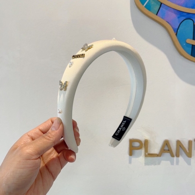 シャネル スタイル ヘアバンド レター