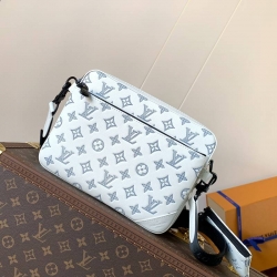 LOUIS VUITTON トリオ メッセンジャーバッグ カーフレザー メンズ 25×18.5×7cm