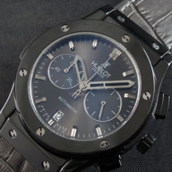 HUBLOT クラシックフュージョン クロコダイルストラップ 高級感