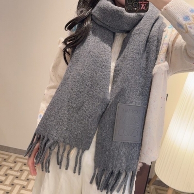 ロエベ 新作カラーモヘアスカーフ 35x200cm