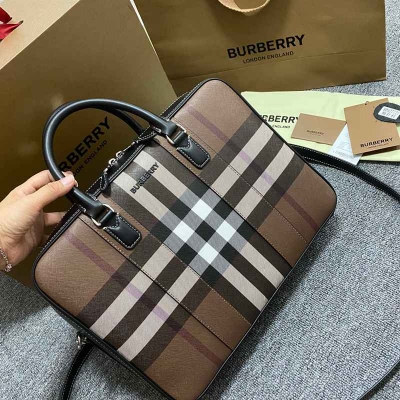 BURBERRY チェック ブリーフケース メンズ 38×28×9cm