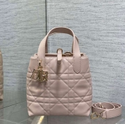 ディオール ハンドバッグ トゥジュール 16×12×18cm