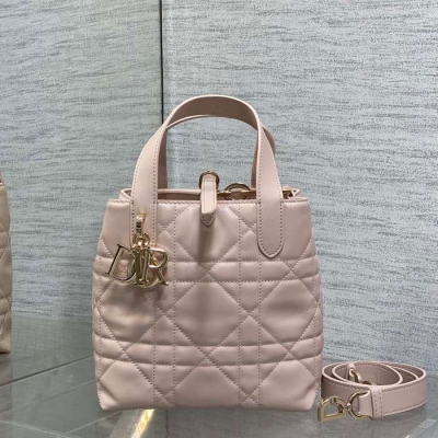 ディオール ハンドバッグ トゥジュール 16×12×18cm