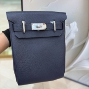 HERMES ハックアドス バックパック スモール ユニセックス 21×27×8cm