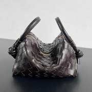 BV ショルダーバッグ レザー ハンドバッグ ループ 19×12×9cm