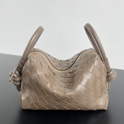 BV ショルダーバッグ レザー ハンドバッグ ループ 19×12×9cm