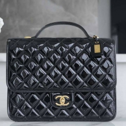 シャネル スタイル 22K リュック ラッカー サイズ：31.5×31×9cm