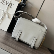 LOEWE ミリタリー メッセンジャーバッグ レザー×ジャカード メンズ 24.5×18×10.5cm