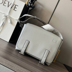 LOEWE ミリタリー メッセンジャーバッグ レザー×ジャカード メンズ 24.5×18×10.5cm