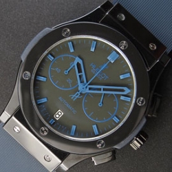 HUBLOT クラシックフュージョン 貴金属セラミック素材 クォーツ搭載