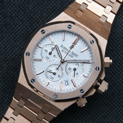 AUDEMARS PIGUET ロイヤルオーク クォーツ式 高品質商品満載