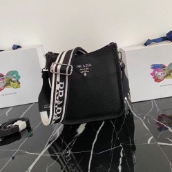PRADA ショルダーバッグ ディアスキンレザー デュアルストラップ レディース 20×19×6cm