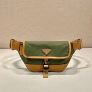 PRADA ウエストバッグ リサイクルナイロン メンズ 18×15×5cm