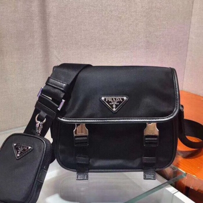 PRADA スリーインワン メッセンジャーバッグ ユニセックス 22×16×8.5cm